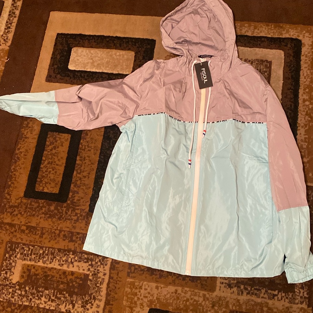 New windbreaker super light